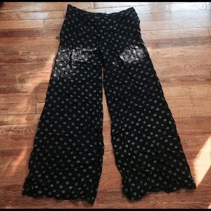 Sinewy Spots Wide Leg Cartonnier Pants